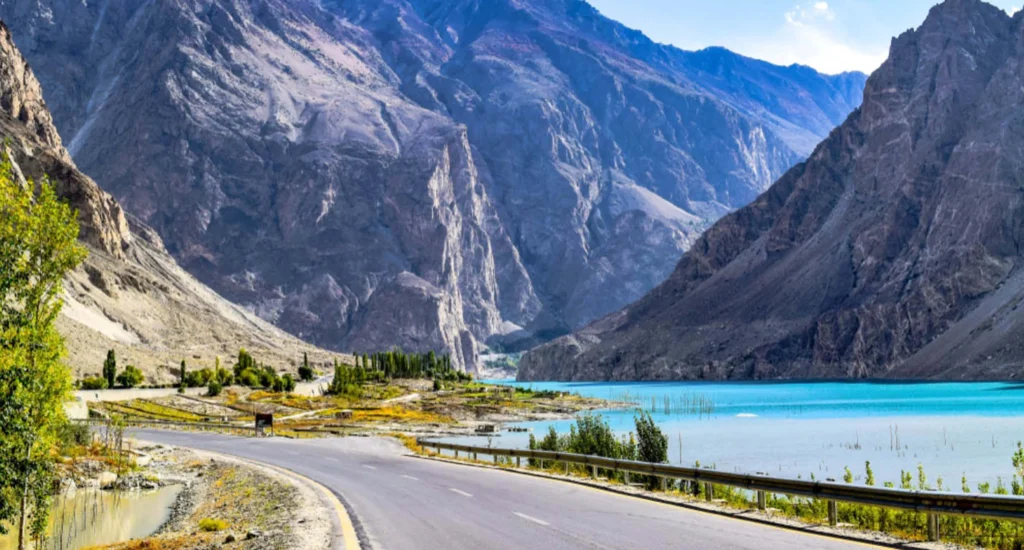 Pakistan Among Financial Times' Top Travel Picks for 2025