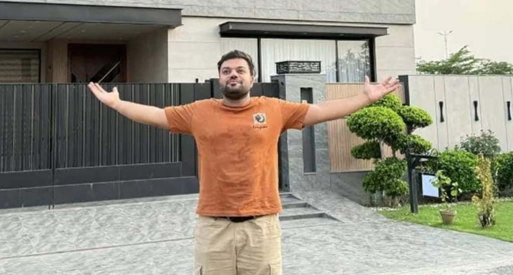 Ducky Bhai New Home